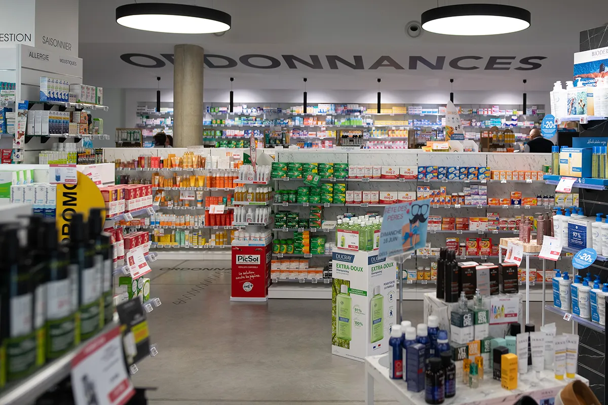 Pharmacie à L'Etrat, maison de santé Caducée