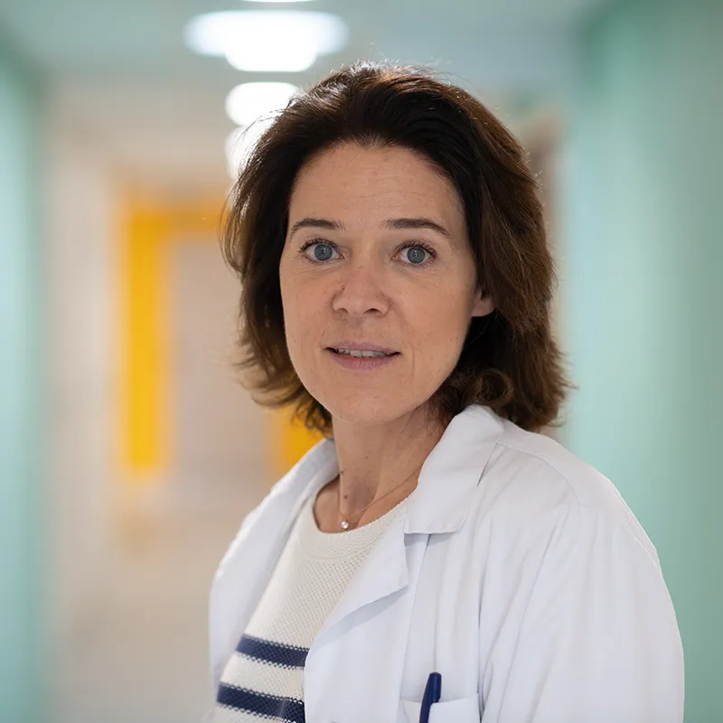 Marie Cambou, Gastroentérologue à L'Etrat